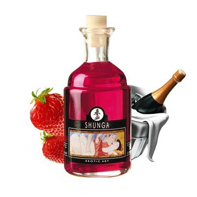 Champán con fresas:aceite afrodisíaco Champán con fresas:aceite afrodisíaco