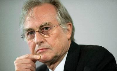 Richard Dawkins responde al Papa que comparó el ateísmo con el nazismo.