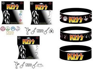 KISS:  Merchandising, Bares y Raspaditas...