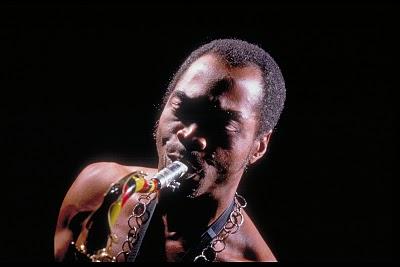 Bio: Fela Kuti Bio: Fela Kuti