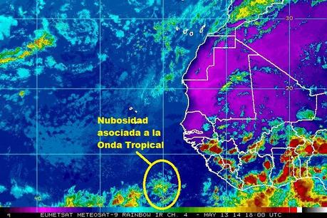 A propósito de haberse formado ya una Onda Tropical ¿Cómo nos afectan éstos sistemas? Imagen infrarroja. Nubosidad asociada y ubicación de la Onda Tropical