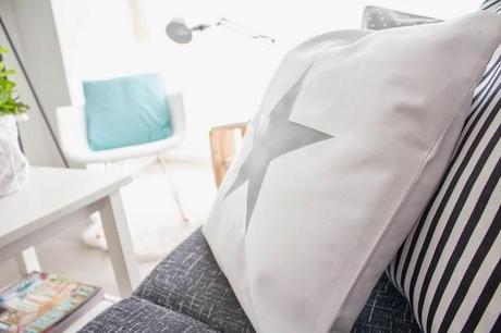 Creo que mi mecedora ha encontrado su sitio en mi salón Creo que mi mecedora ha encontrado su sitio en mi salón