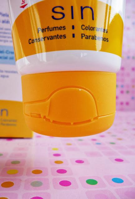 Ladival: Protección solar para aplicar debajo del maquillaje sin sensación grasa (pieles sensibles y alérgicas) Ladival: Protección solar para aplicar debajo del maquillaje sin sensación grasa (pieles sensibles y alérgicas)