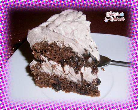 TARTA DE CHOCOLATE CON CREMA DE OREO TARTA DE CHOCOLATE CON CREMA DE OREO