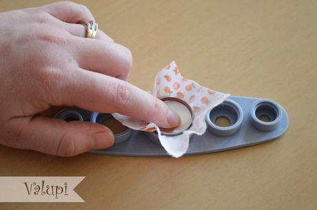 DIY - Cómo forrar un botón con tela DIY - Cómo forrar un botón con tela