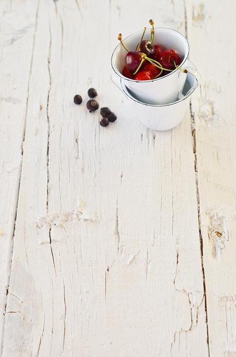 “Eton Mess” de cerezas con grosellas liofilizadas