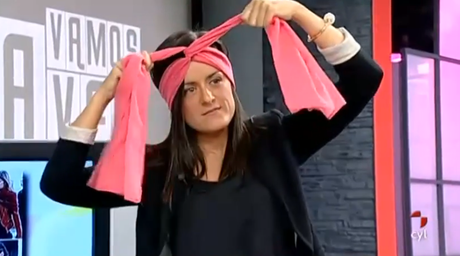 Diferentes formas de ponerse un pañuelo Diferentes formas de ponerse un pañuelo