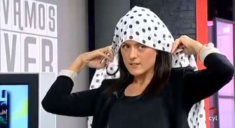 Diferentes formas de ponerse un pañuelo Diferentes formas de ponerse un pañuelo