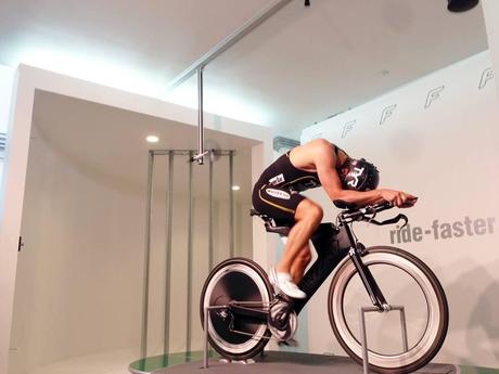 La bicicleta para triatlón de Dimond Dimond ha realizado pruebas en el túnel de viento con óptimos resultados.