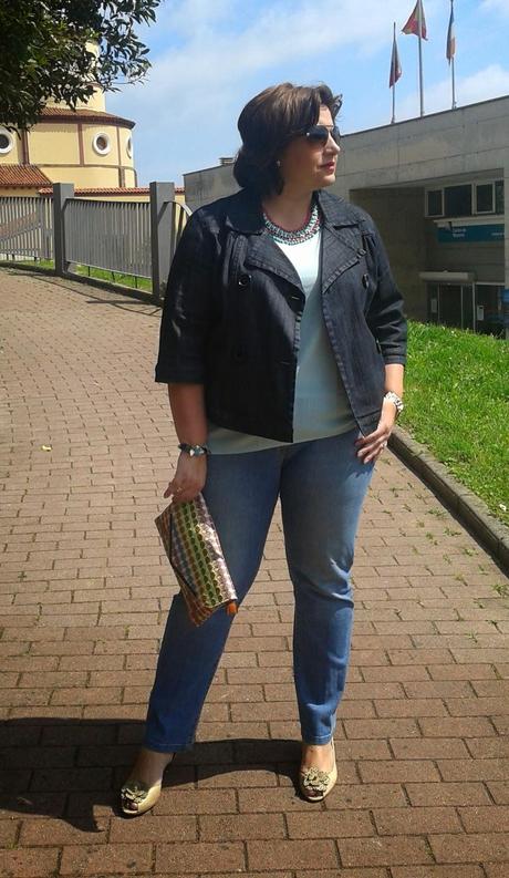 A mi estilo: Maxicollar aguamarina y fucsia A mi estilo: Maxicollar aguamarina y fucsia