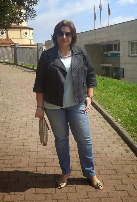 A mi estilo: Maxicollar aguamarina y fucsia A mi estilo: Maxicollar aguamarina y fucsia