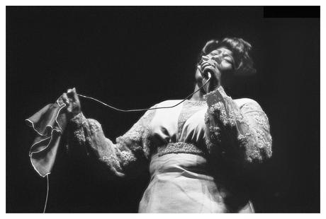 Ella Fitzgerald - Newport News, 25 de abril de 1917 - Bev...