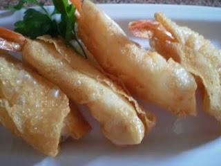 LANGOSTINOS CRUJIENTES CON ALBAHACA LANGOSTINOS CRUJIENTES CON ALBAHACA