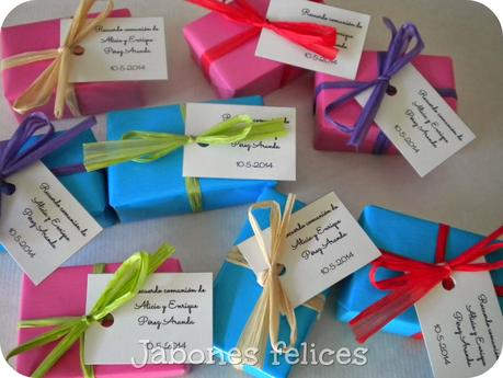 Jabones felices en una comunión Jabones felices en una comunión