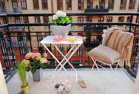 APARTAMENTO DE ESTILO NÓRDICO CON ELEMENTO DE RECICLAJE Y ANTICUARIO APARTAMENTO DE ESTILO NÓRDICO CON ELEMENTO DE RECICLAJE Y ANTICUARIO