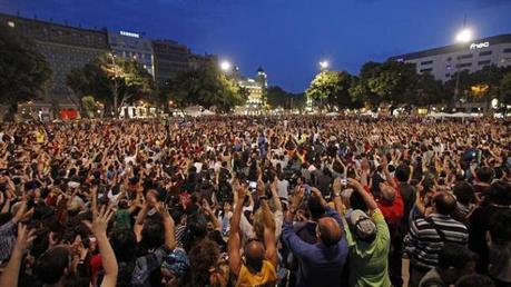 Del cortijo de Rajoy a la masía de Mas: las mismas políticas con diferentes rostros 15m-barcelona--644x362