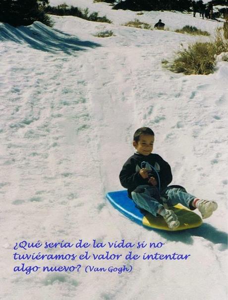 niño en Teide (Tenerife) niño en el Teide Tenerife
