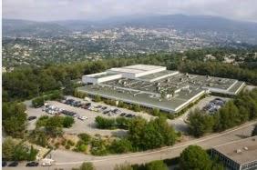 El grupo ARTHES invierte casi un millón de euros en el desarrollo de su planta de producción El grupo ARTHES invierte casi un millón de euros en el desarrollo de su planta de producción