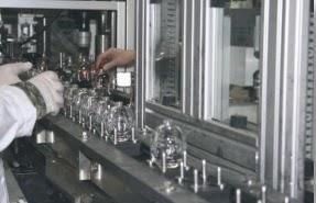 El grupo ARTHES invierte casi un millón de euros en el desarrollo de su planta de producción El grupo ARTHES invierte casi un millón de euros en el desarrollo de su planta de producción