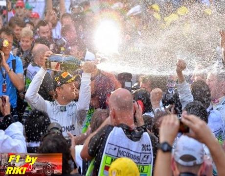 SEGUNDO PREVIO DEL GP DE MONACO 2014 - LUCHA DE PELICULA ENTRE BACHES Y GUARDARRIELES SEGUNDO PREVIO DEL GP DE MONACO 2014 - LUCHA DE PELICULA ENTRE BACHES Y GUARDARRIELES