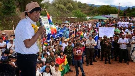Inaugura Evo Morales instituto en honor a José Martí