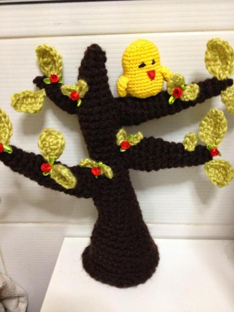 ÁRBOL PRIMAVERAL.... AMIGURUMI