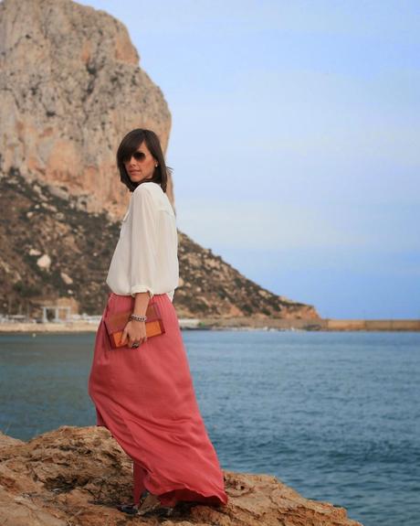 Falda larga + Biombo 13 Falda larga + Biombo 13