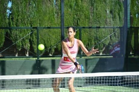 Definidas las semifinales del cuadro masculino y femenino del Estrella Damm Barcelona Open Definidas las semifinales del cuadro masculino y femenino del Estrella Damm Barcelona Open