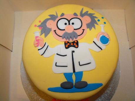 Cómo hacer almíbar de fresa y de chocolate y tarta de científico Cómo hacer almíbar de fresa y de chocolate y tarta de científico