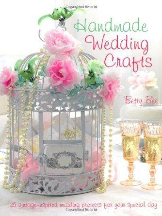 Para tus momentos de relax…Qué mejor que un buen libro sobre bodas?? Image