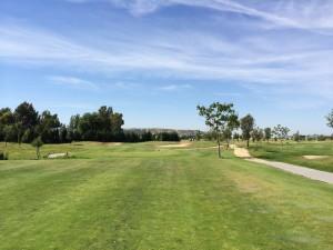 Palomarejos Golf – Derby Madridistas Colchoneros Salida del Hoyo 2