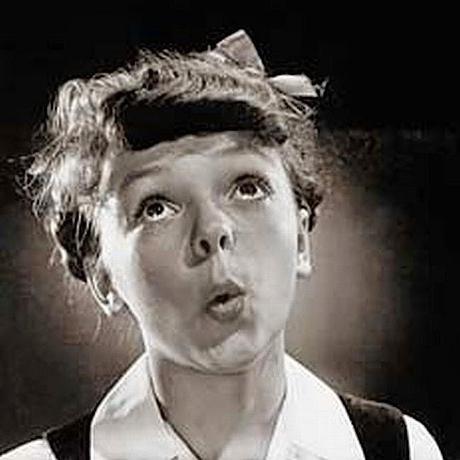 UN DESPISTE...¿DE MAMÁ? UN DESPISTE...¿DE MAMÁ?