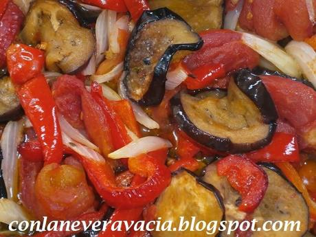 conlaneveravacia.blogspot.com GUISO DE VERDURAS AL HORNO
