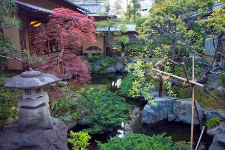 Tofuya-Ukai: Una comida tradicional en el centro de Tokio Tofuya-Ukai: Una comida tradicional en el centro de Tokio