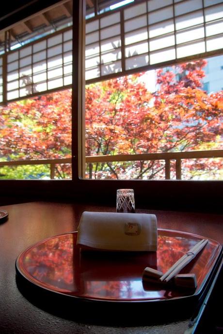 Tofuya-Ukai: Una comida tradicional en el centro de Tokio Tofuya-Ukai: Una comida tradicional en el centro de Tokio