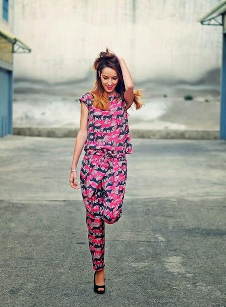 UN LOOK PARA CADA DIA DE LA SEMANA(VIII).- UN LOOK PARA CADA DIA DE LA SEMANA(VIII).-