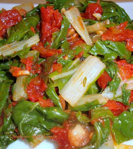 Tortilla de acelgas enrollada con salmón ahumado Tortilla de acelgas enrollada con salmón ahumado