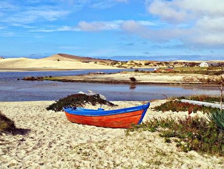 La Costa de Rocha: La Paloma – La Pedrera – Cabo Polonio – Valizas – Punta del Diablo - Chuy La Costa de Rocha: La Paloma – La Pedrera – Cabo Polonio – Valizas – Punta del Diablo - Chuy
