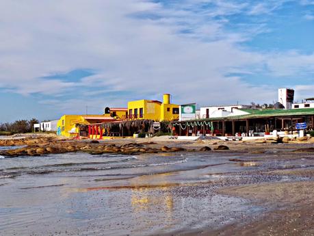 La Costa de Rocha: La Paloma – La Pedrera – Cabo Polonio – Valizas – Punta del Diablo - Chuy La Costa de Rocha: La Paloma – La Pedrera – Cabo Polonio – Valizas – Punta del Diablo - Chuy