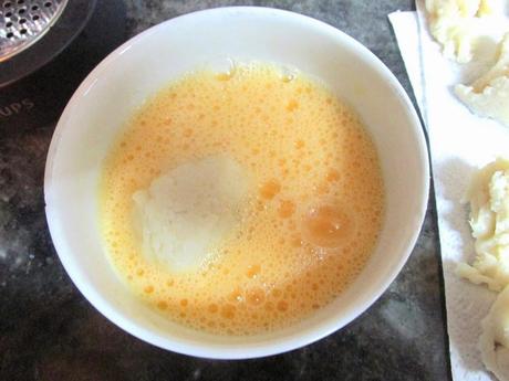 COLIFLOR REBOZADA CON ALIOLI COLIFLOR REBOZADA CON ALIOLI