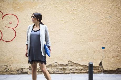 street style barbara crespo lingerie dress paired with jacket the corner stradivarius fashion blogger outfit blog de moda