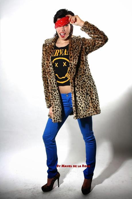 chaqueta animal print sesión de fotos Mavel de la Rosa chaqueta animal print sesión de fotos Mavel de la Rosa