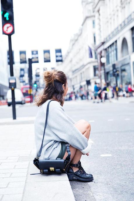 REGENT TWEET Regent_Tweet_2014-London-Ashish_for_Topshop-Sweatshirt-Leather_Skirt-Outfit-Street_Style-9