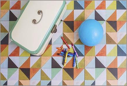 CAMINANDO POR BALDOSAS DE MADERA... CAMINANDO POR BALDOSAS DE MADERA...