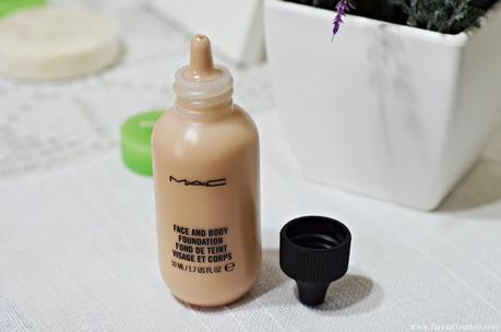 MAC FACE AND BODY mac, mac cosmetics, mac face and body, face and body, beauty blogger, beauty blogger argentina, mac cosmetics argentina, mac argentina, flavia flanders, you can call me flanders, beauty guru, beauty guru argentina