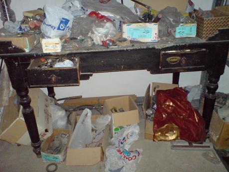 Tuneando un escritorio de 80 años... Tuneando un escritorio de 80 años...