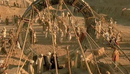 El Stargate stargate, roland emmerich, remake, el zorro con gafas