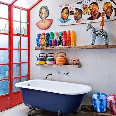 Toca darse un baño relajante después de un día algo estresante...¿PERO EN QUÉ COLOR LA PREFIERES? Toca darse un baño relajante después de un día algo estresante...¿PERO EN QUÉ COLOR LA PREFIERES?