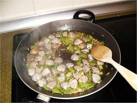 PAELLA SENCILLA PAELLA SENCILLA