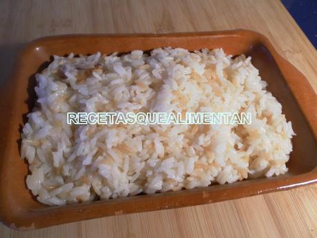 ARROZ FRITO AL AJO ARROZ FRITO AL AJO